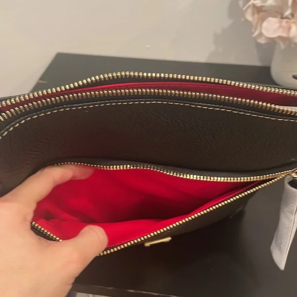 NWT Dooney & Bourke Pebble Grain Crossbody Bag - Picture 11 of 11